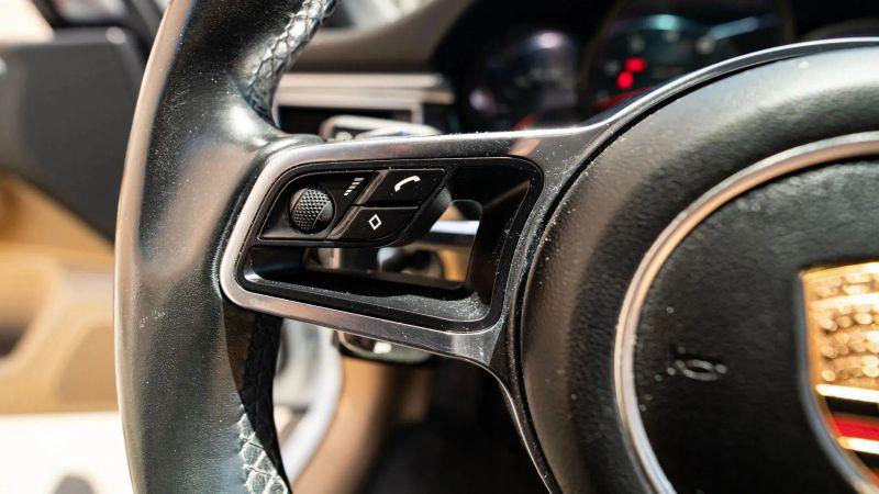 2017 Porsche Macan Base