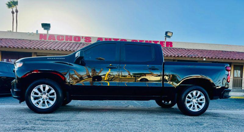 2021 Chevrolet Silverado 1500 2WD Crew Cab Short Bed Custom
