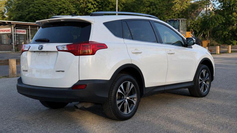 2015 Toyota RAV4 Limited