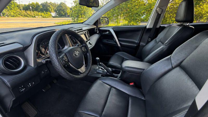 2015 Toyota RAV4 Limited