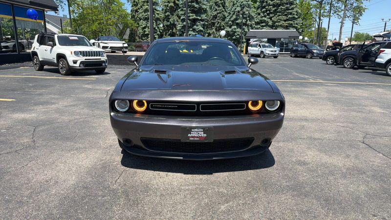 2021 Dodge Challenger SXT