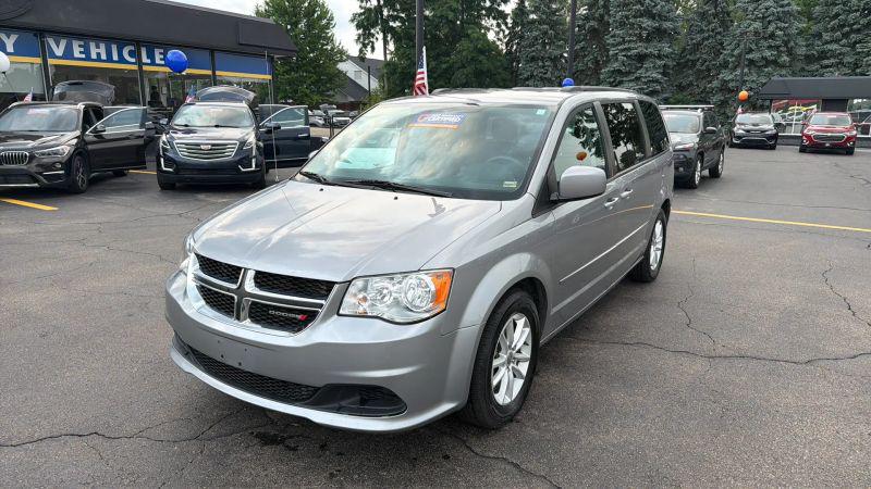 2015 Dodge Grand Caravan SXT for sale in Shelby Township, MI