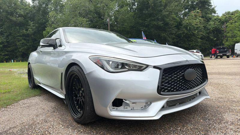 2018 INFINITI Q60 3.0t LUXE