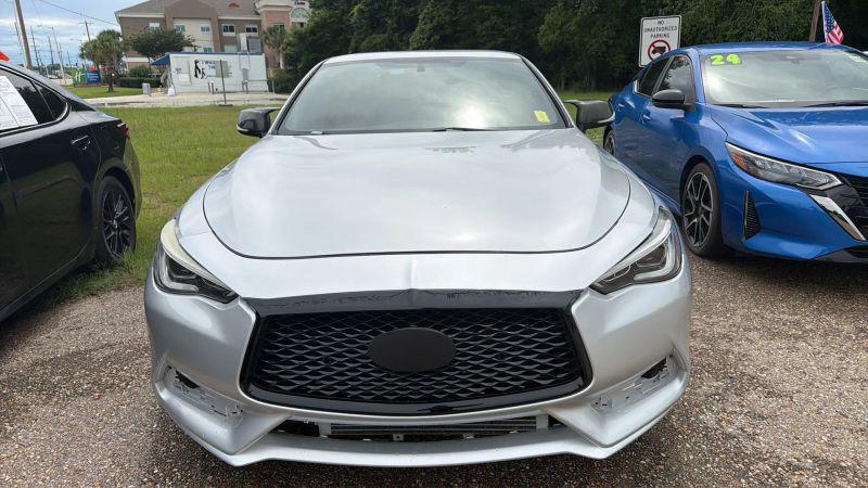2018 INFINITI Q60 3.0t LUXE