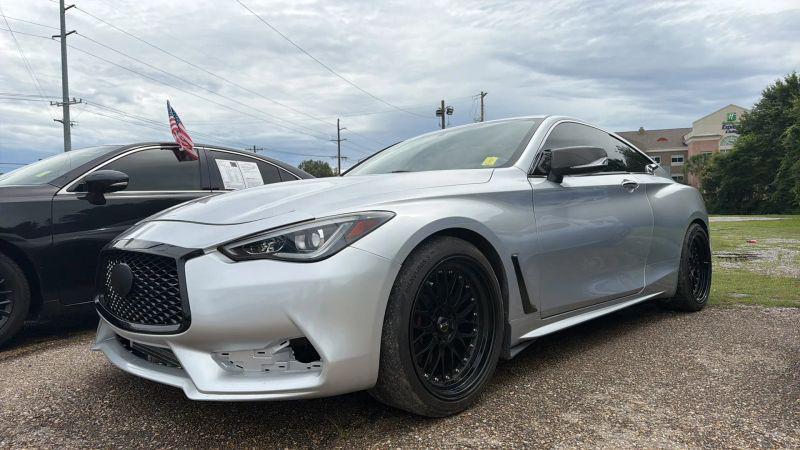 2018 INFINITI Q60 3.0t LUXE