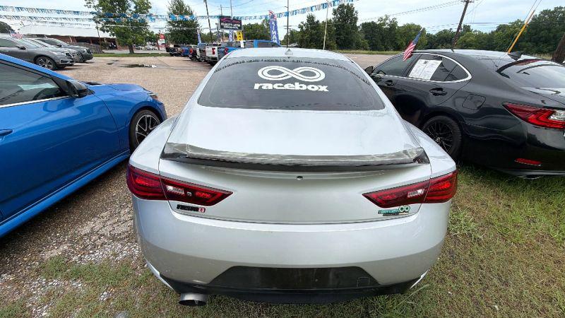 2018 INFINITI Q60 3.0t LUXE