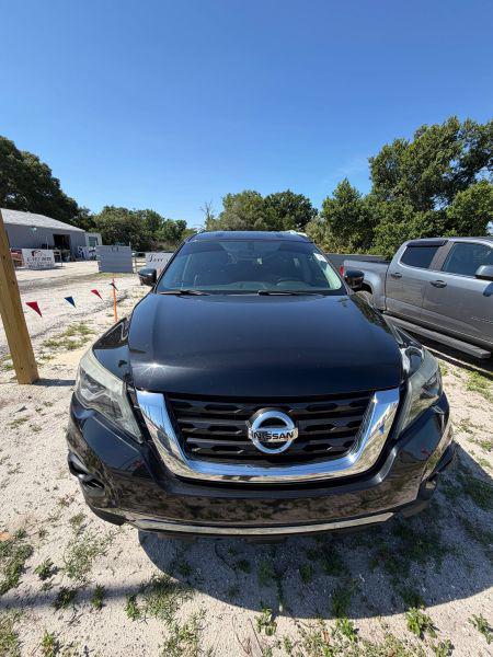 2020 Nissan Pathfinder SL 2WD