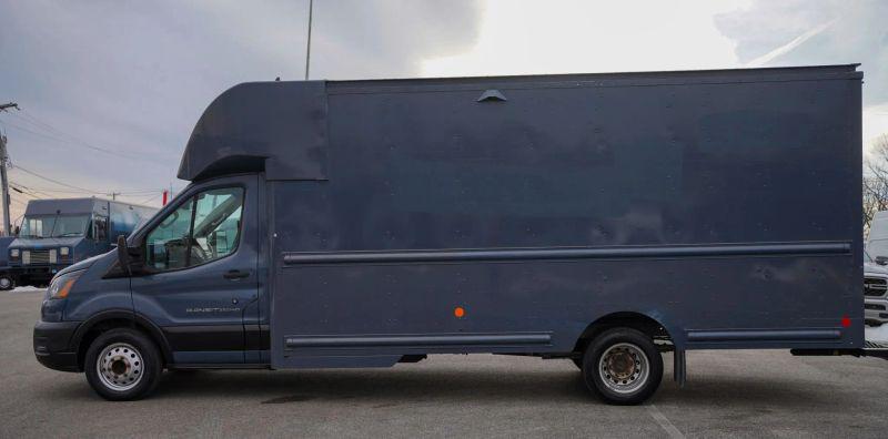 2022 Ford Transit Cutaway 350 XL