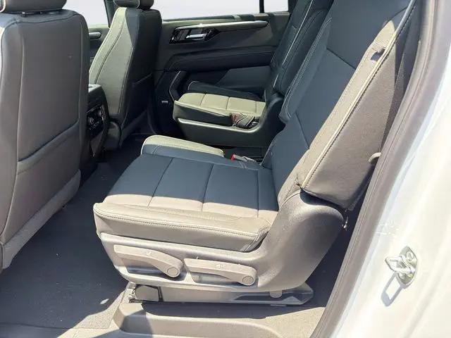 2026 Chevrolet Suburban Premier, 4WD