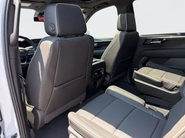 2026 Chevrolet Suburban Premier, 4WD