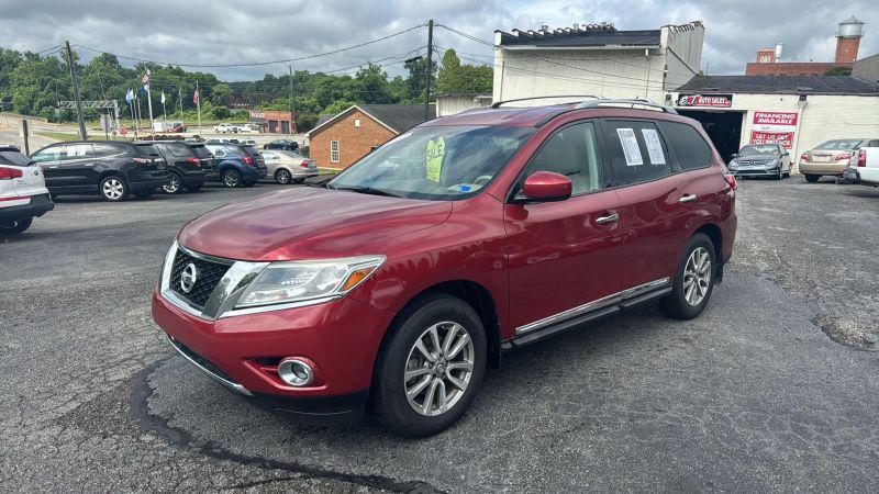 2014 Nissan Pathfinder SL for sale in South Boston, VA
