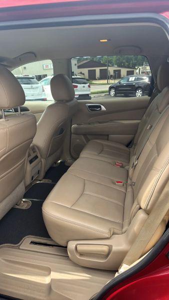 2014 Nissan Pathfinder SL