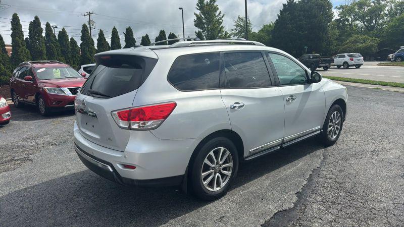 2013 Nissan Pathfinder SL