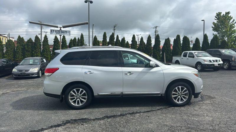 2013 Nissan Pathfinder SL