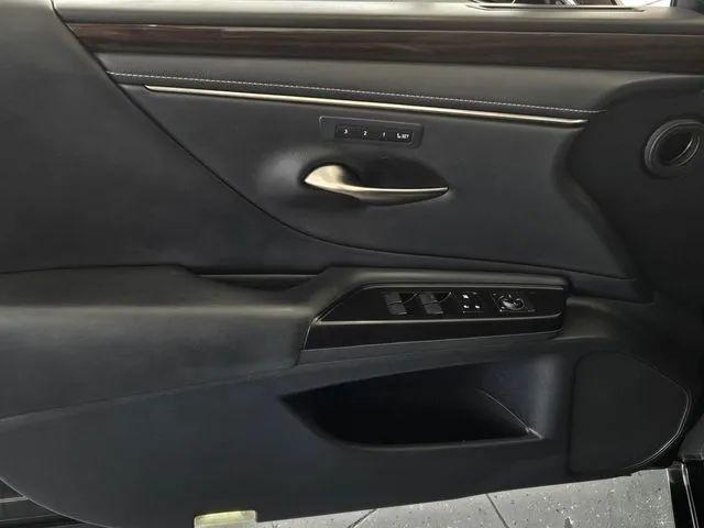 2019 Lexus ES 350 F SPORT