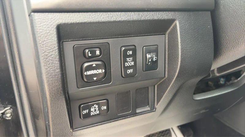 2014 Toyota Tundra SR5 5.7L V8