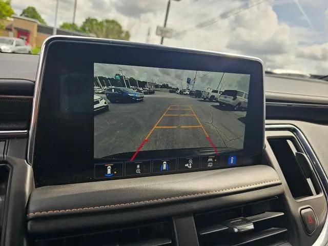 2023 GMC Yukon XL 4WD AT4