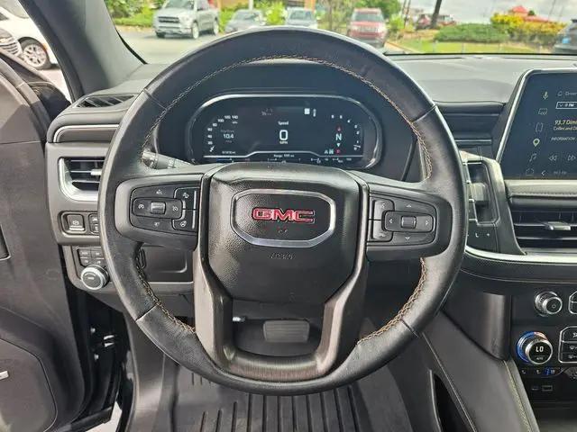 2023 GMC Yukon XL 4WD AT4