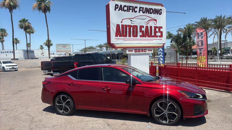 2024 Nissan Altima SR FWD