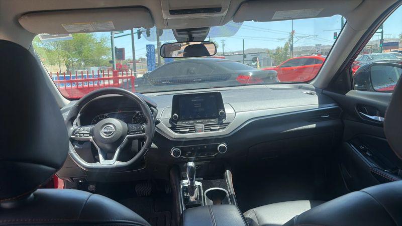 2024 Nissan Altima SR FWD
