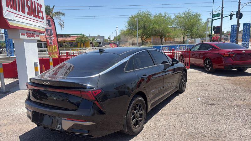 2025 Kia K5 LXS