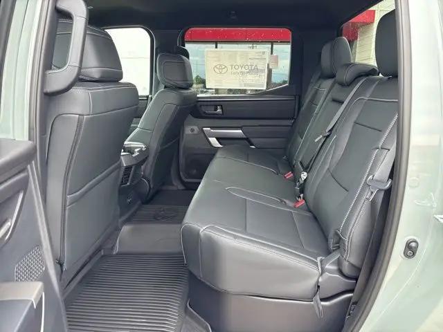 2026 Toyota Tundra SR5 CrewMax 5.5' Bed