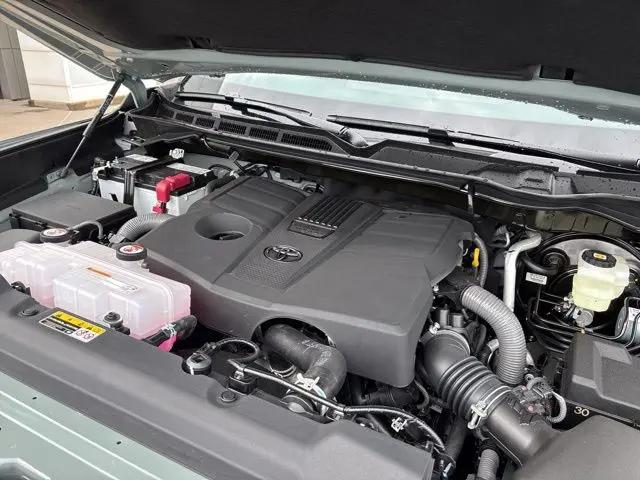 2026 Toyota Tundra SR5 CrewMax 5.5' Bed