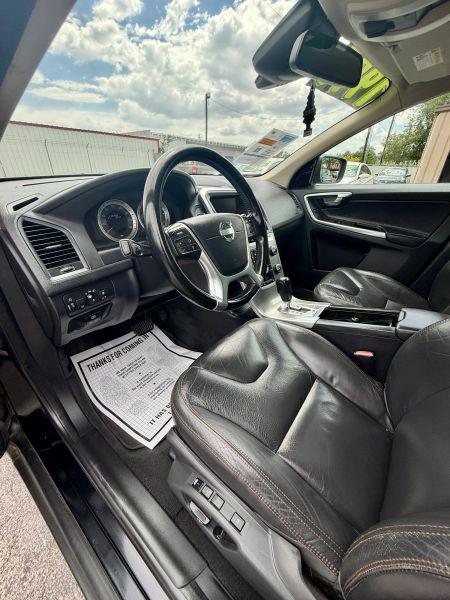 2012 Volvo XC60 T6 Platinum