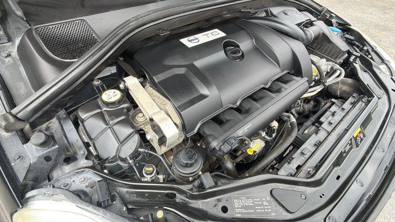 2012 Volvo XC60 T6 Platinum