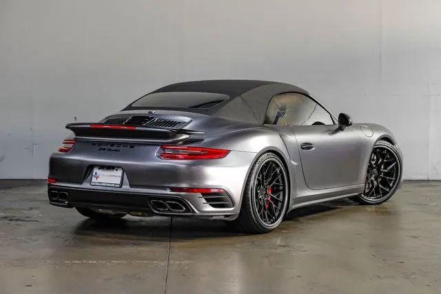 2017 Porsche 911 Turbo