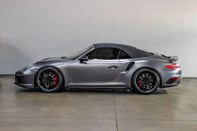 2017 Porsche 911 Turbo