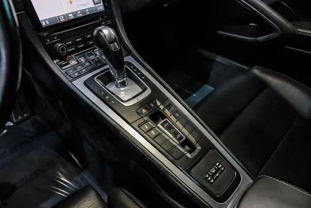2017 Porsche 911 Turbo