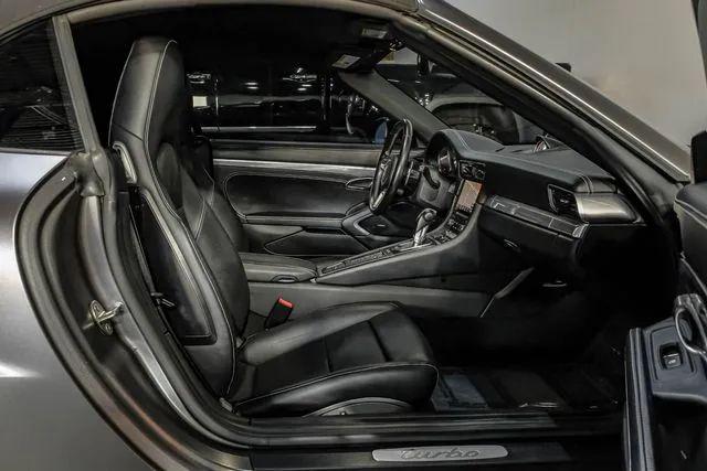 2017 Porsche 911 Turbo
