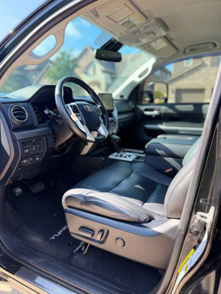 2018 Toyota Tundra SR5 5.7L V8