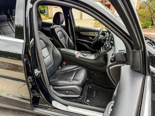 2019 Mercedes-Benz GLC 300