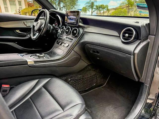 2019 Mercedes-Benz GLC 300