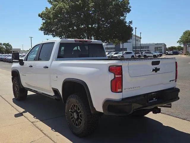 2026 Chevrolet Silverado 2500HD Crew Cab, Standard Bed, XR2, 4WD