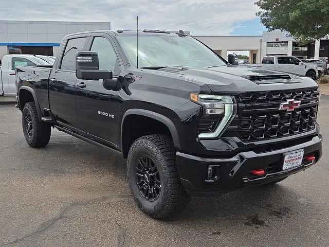 2026 Chevrolet Silverado 2500HD Crew Cab, Standard Bed, XR2, 4WD
