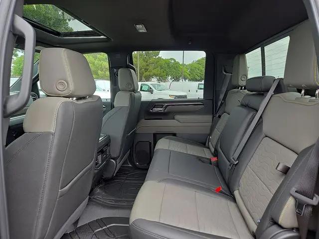 2026 Chevrolet Silverado 2500HD Crew Cab, Standard Bed, XR2, 4WD