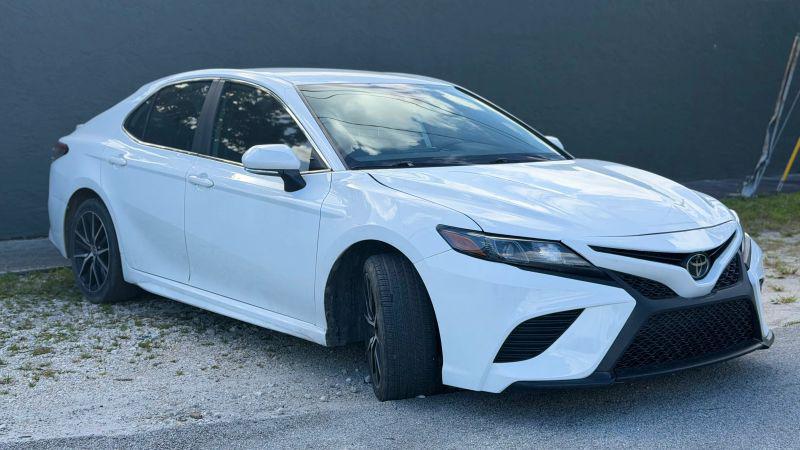 2023 Toyota Camry SE for sale in Miami, FL