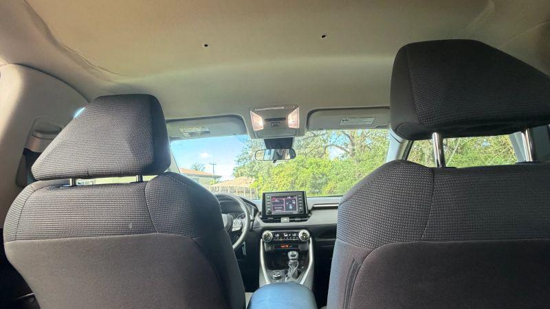 2022 Toyota RAV4 Hybrid LE