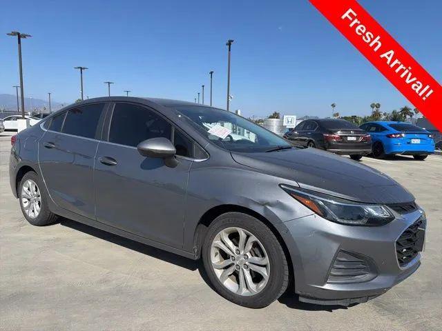 2019 Chevrolet Cruze LT for sale in Van Nuys, CA