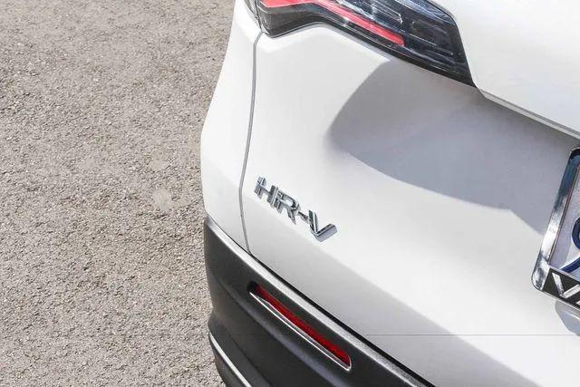 2025 Honda HR-V 2WD LX