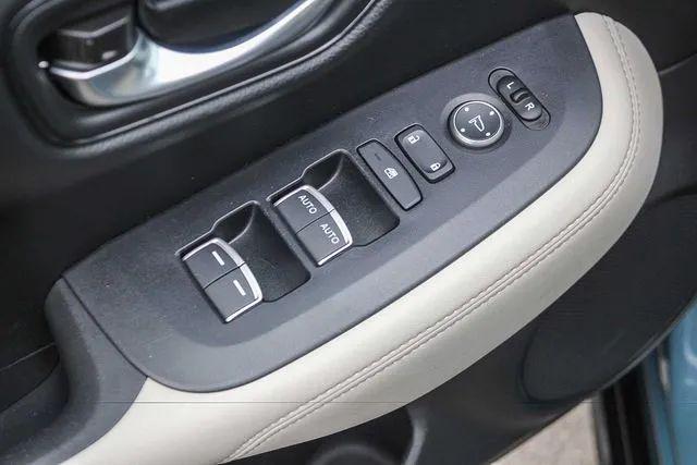 2024 Honda HR-V 2WD EX-L