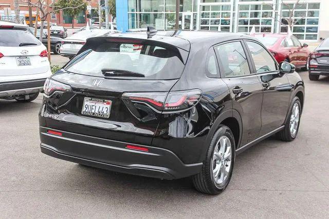 2025 Honda HR-V 2WD LX