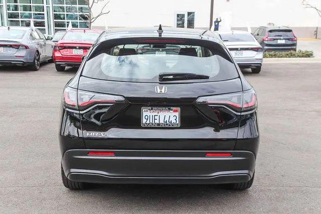 2025 Honda HR-V 2WD LX
