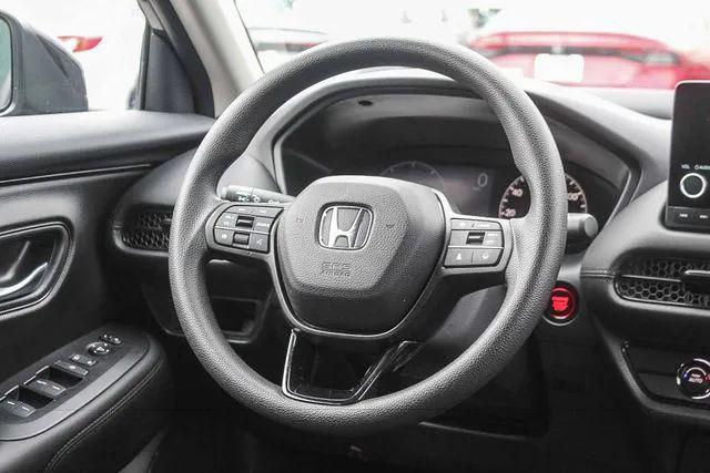 2025 Honda HR-V 2WD LX