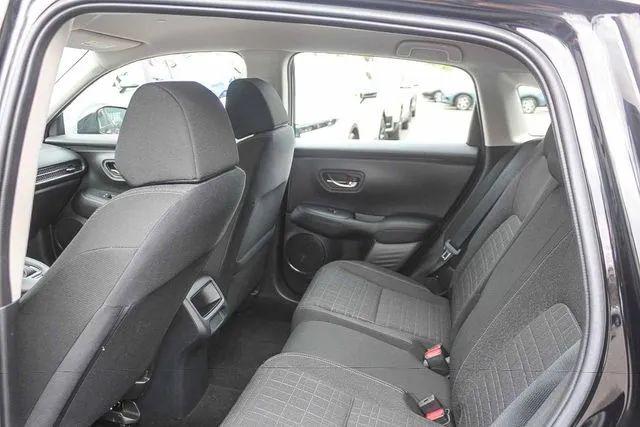 2025 Honda HR-V 2WD LX