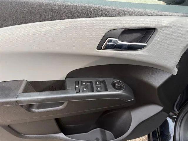 2013 Chevrolet Sonic LT Auto