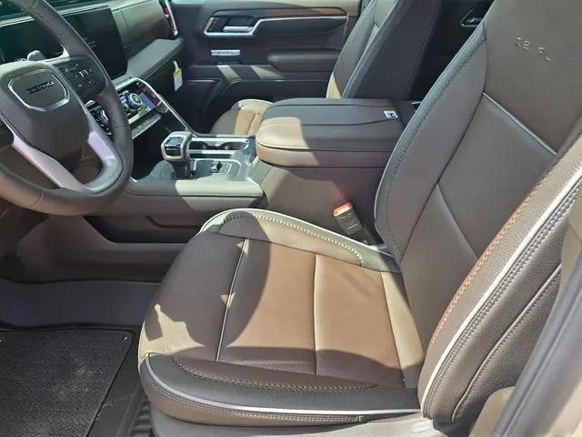 2026 GMC Sierra 1500 Crew Cab, Short Bed, Denali, 4WD